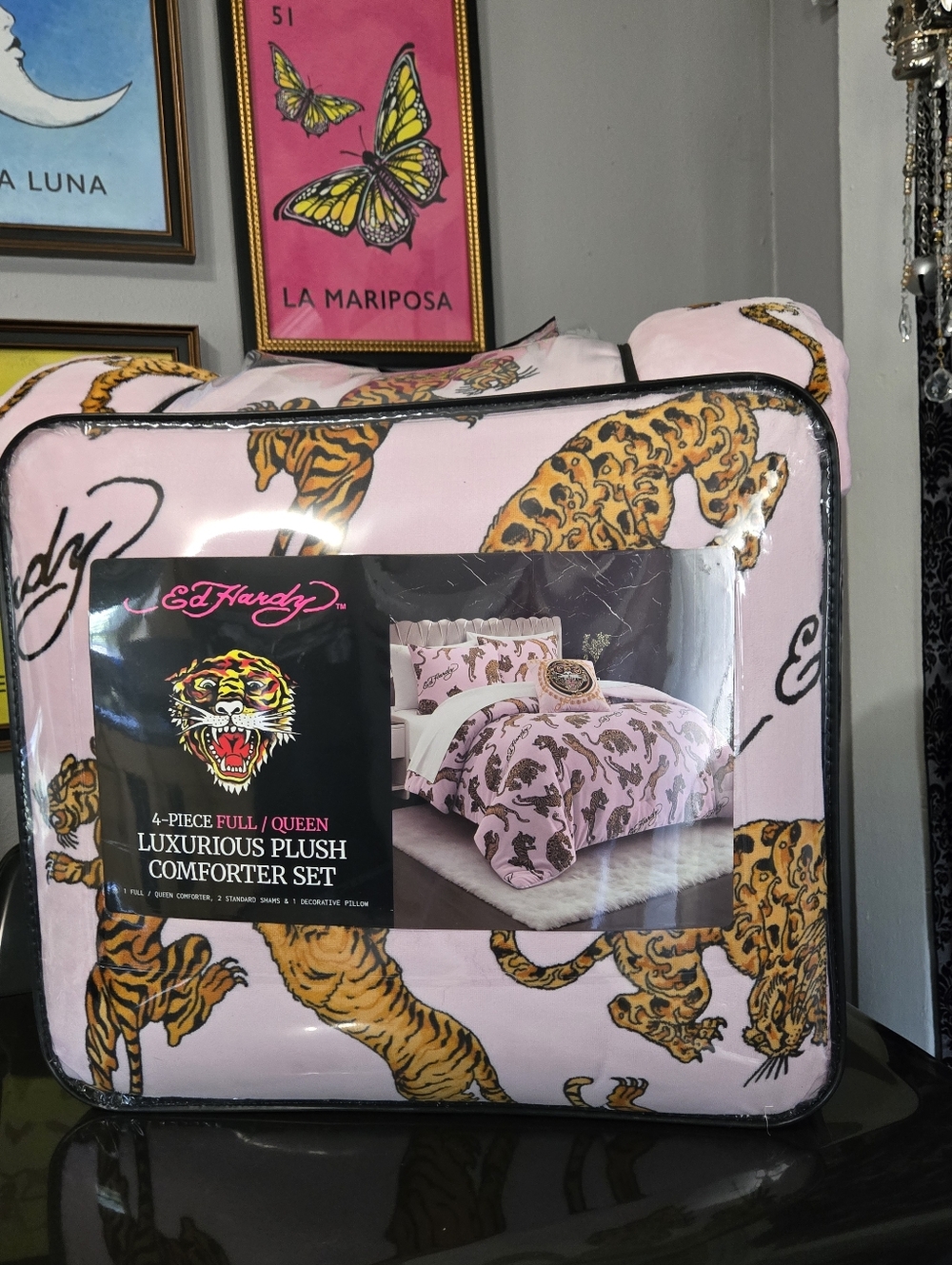 Rare PINK Ed Hardy Crouching Tiger Lux Plush Comforter Set Queen